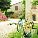 Popolano Di Sotto Séjour à la ferme *